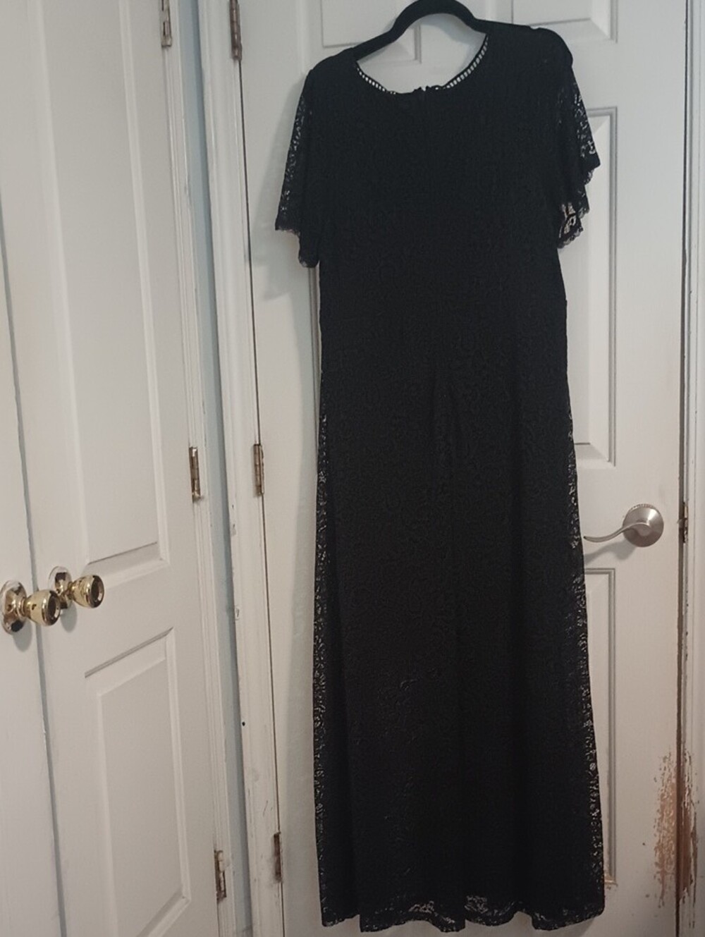 Torrid Black Lacey V-neck Short Sleeve Maxi Dress with Lining Size 20 - Picture 9 of 12